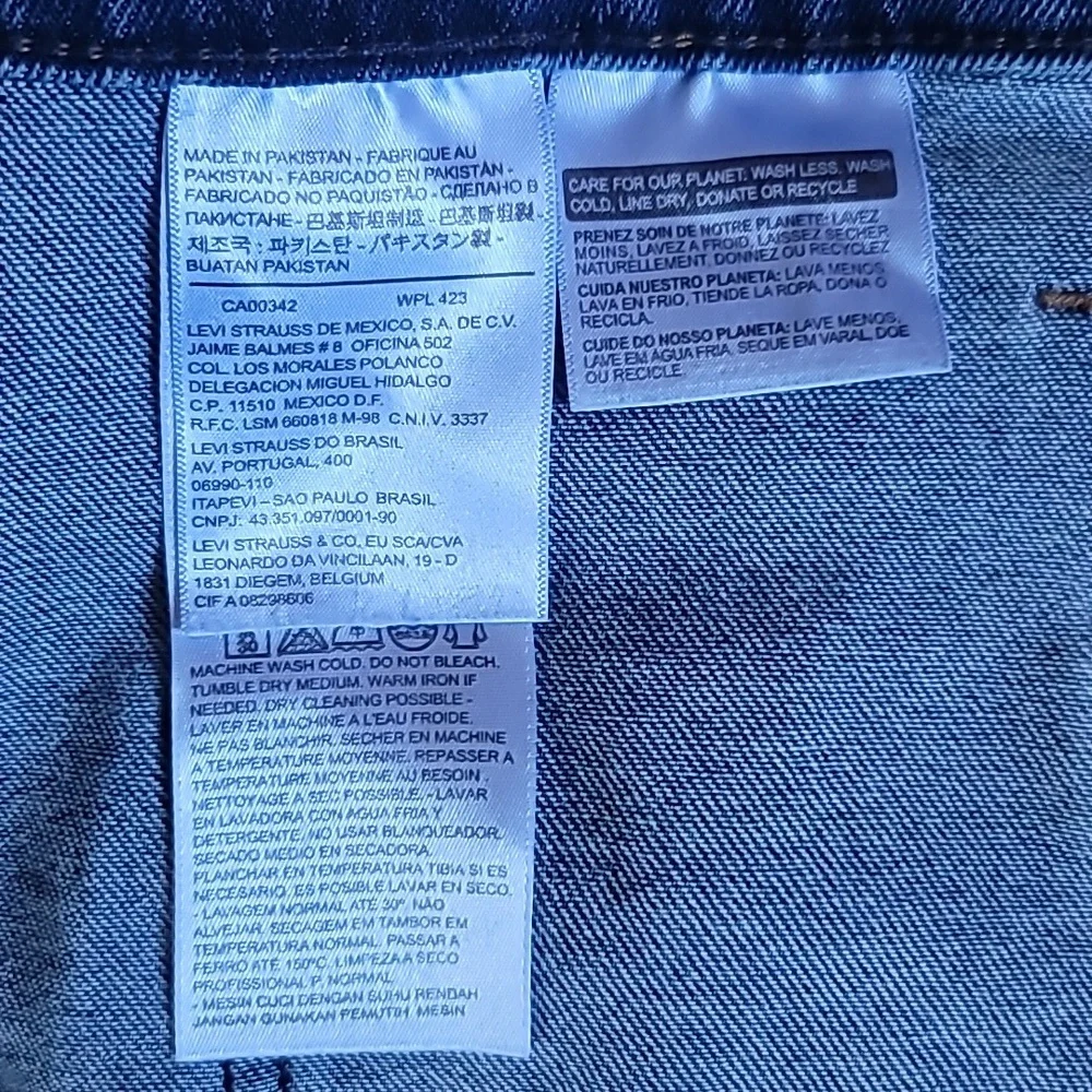 Levi's • Snap front patch pocket pencil skirt size 26 / 4 - Picture 6 of 7